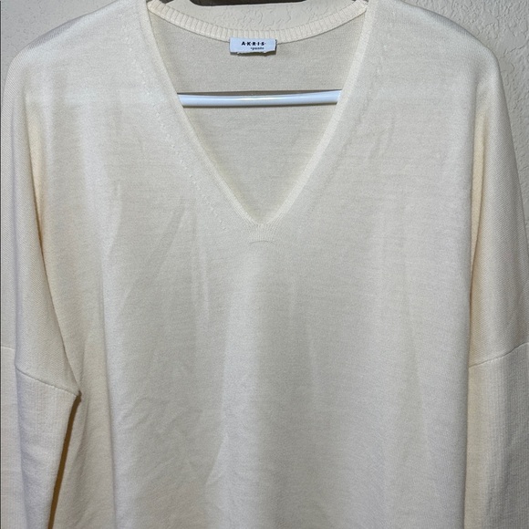 AKRIS Punto Virgin wool V neck Pullover Signature - Picture 4 of 12